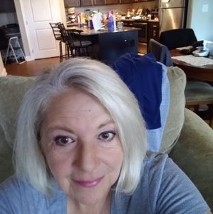 Meet your Posher, Candy